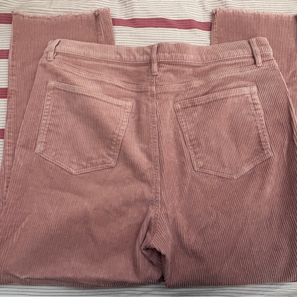 LOFT Women's Pink Corduroy Jeans Sz 12 Raw Hem Like New! - Picture 2 of 12